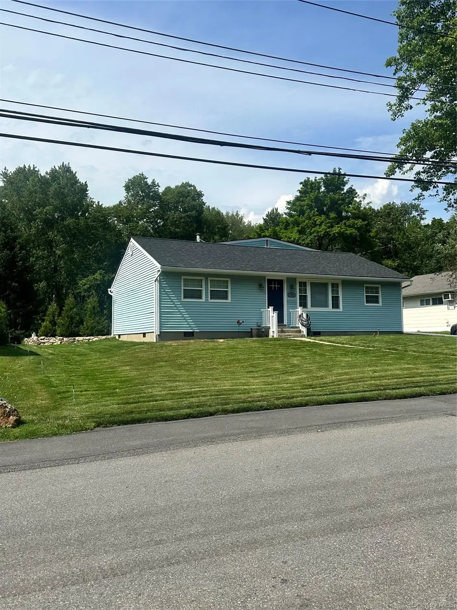 754 Locksley Road, Yorktown Heights, NY 10598 - #2