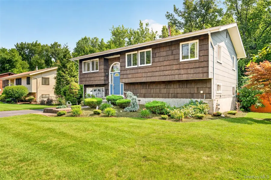 10 Lighthouse Court, Stony Point, NY 10986 - #3