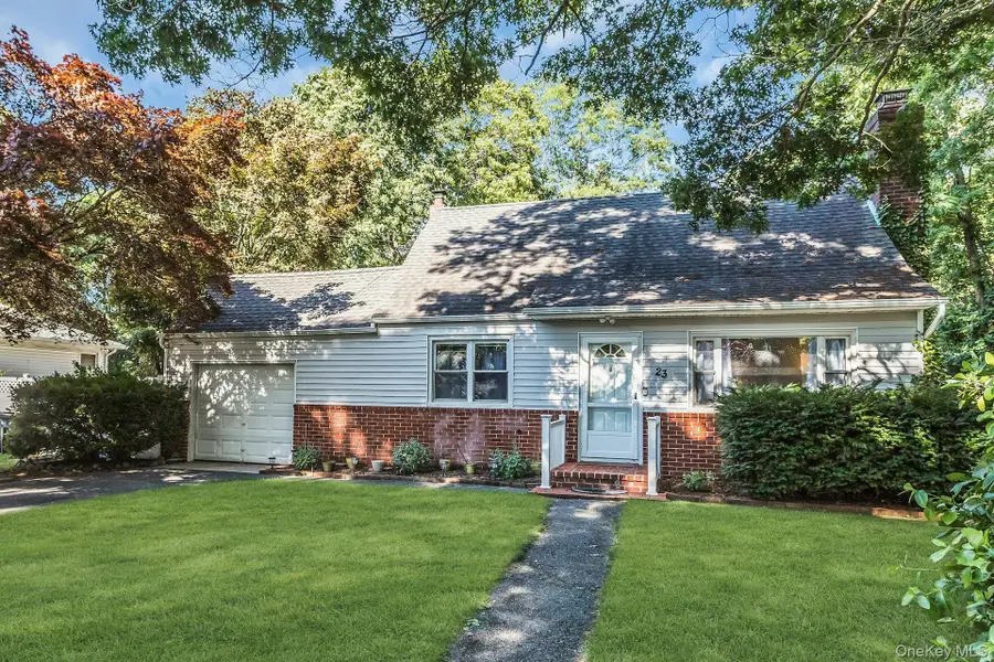 23 Lambert Avenue, Mastic, NY 11950 - #3