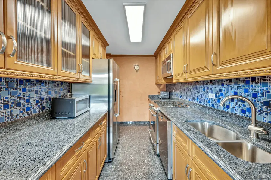 555 Kappock Street #9J, Bronx, NY 10463 - #3