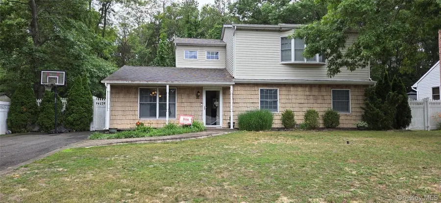 132 13th Avenue, Holtsville, NY 11742 - #2