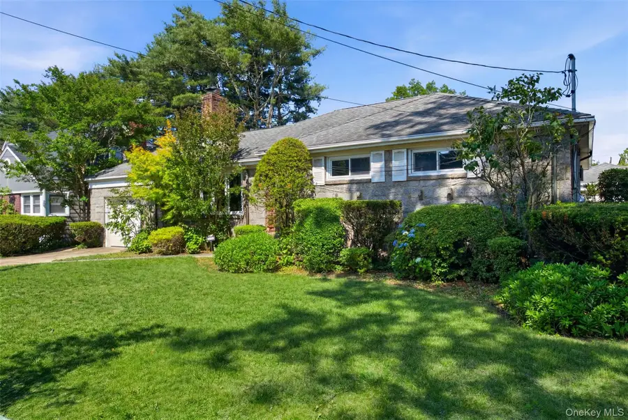169 Landau Avenue, Floral Park, NY 11001 - #3