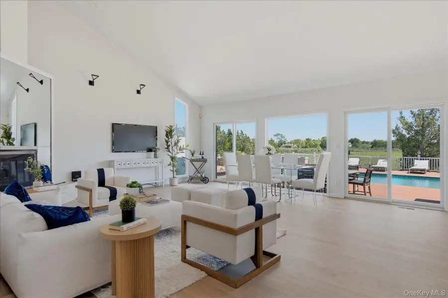 16 Meadow Lane, Westhampton Beach, NY 11978 - #3
