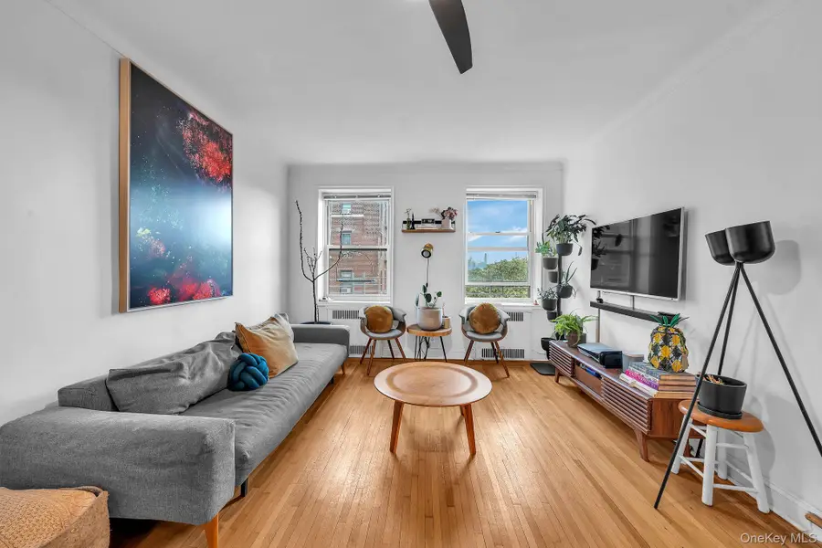7615 35th Avenue #4E, Jackson Heights, NY 11372 - #3