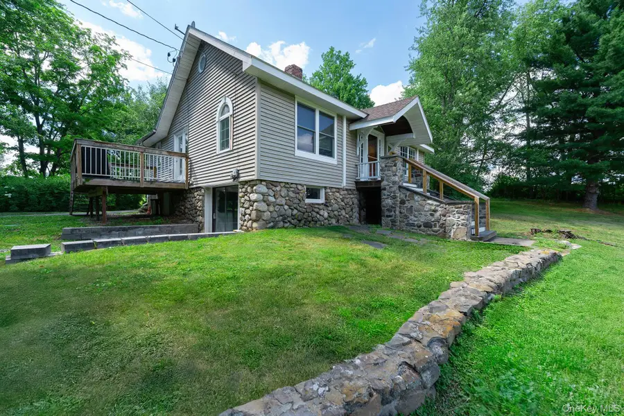 3-5 Friendly Acres, Campbell Hall, NY 10916 - #2