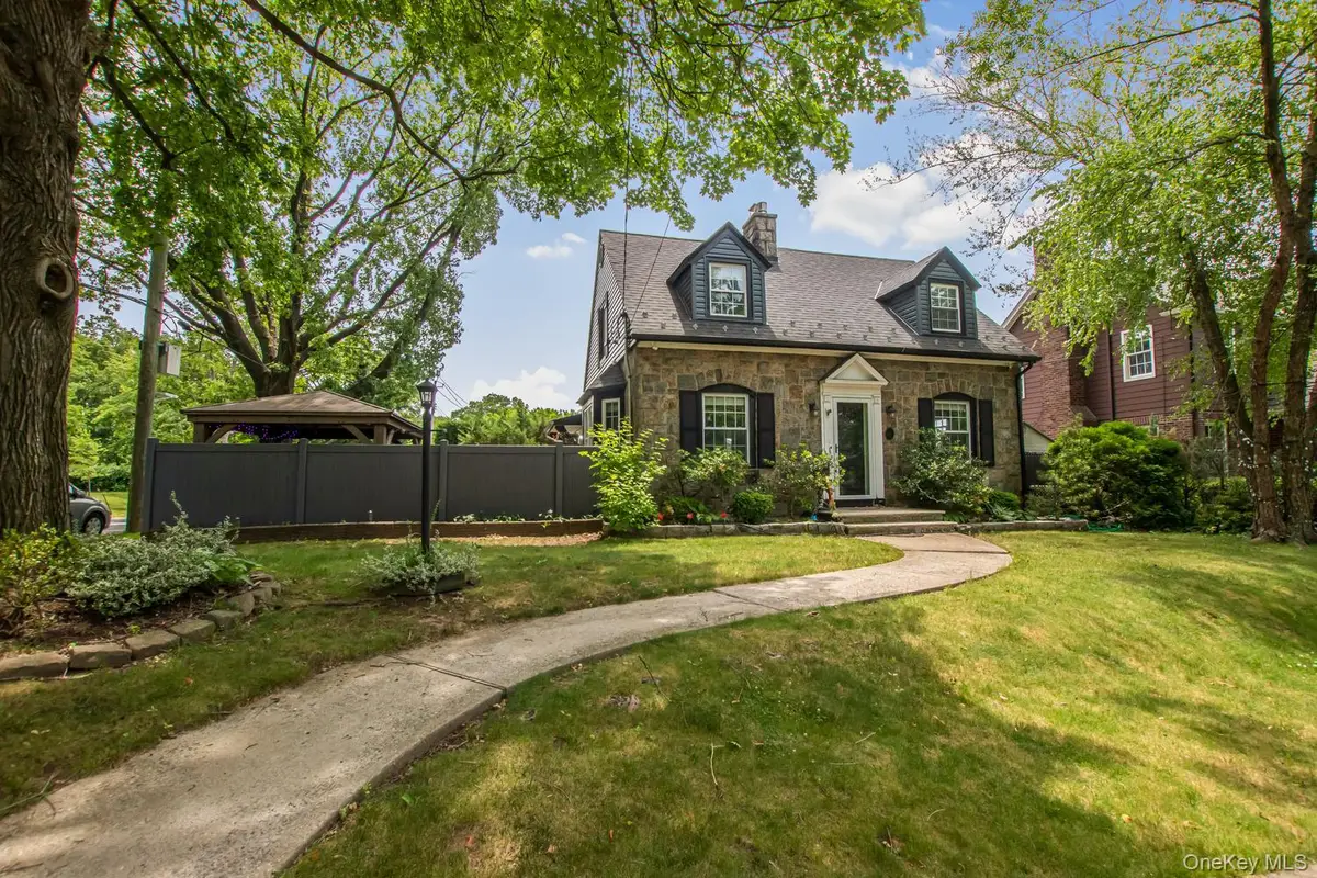 4 Knox Pl., Staten Island, NY 10314 - #1
