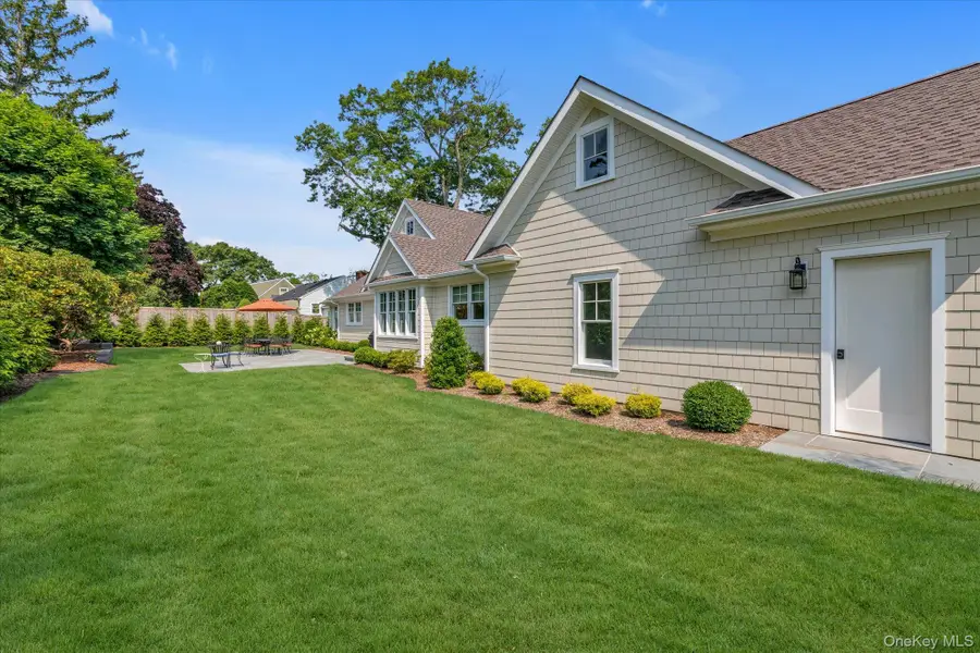 129 Fillmore Street, Centerport, NY 11721 - #3