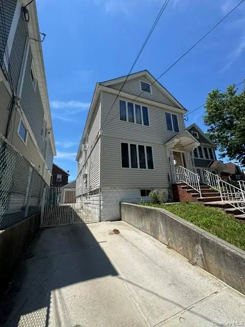 616 College Place, College Point, NY 11356 - #1