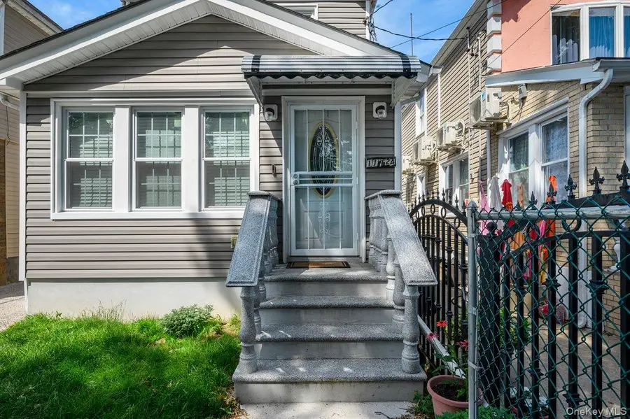 11724 193rd Street, Saint Albans, NY 11412 - #2