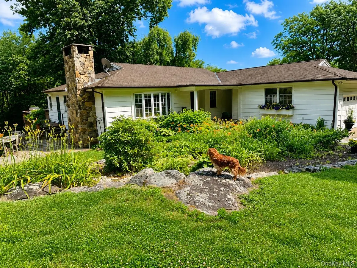 10 Apple Tree Lane, Pound Ridge, NY 10576 - #1