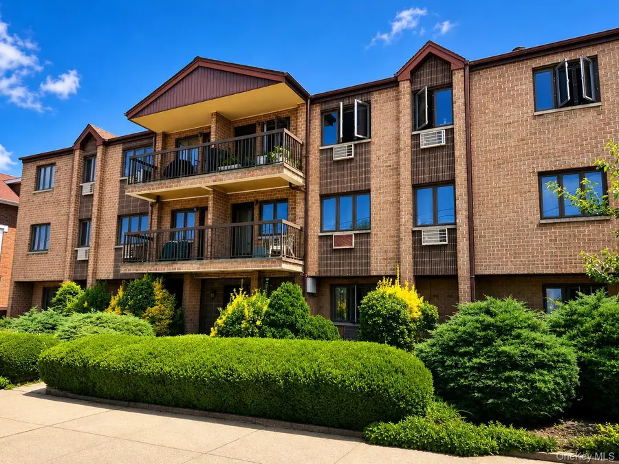 64-17 72nd Street #1D,, Middle Village, NY 11379 - #3