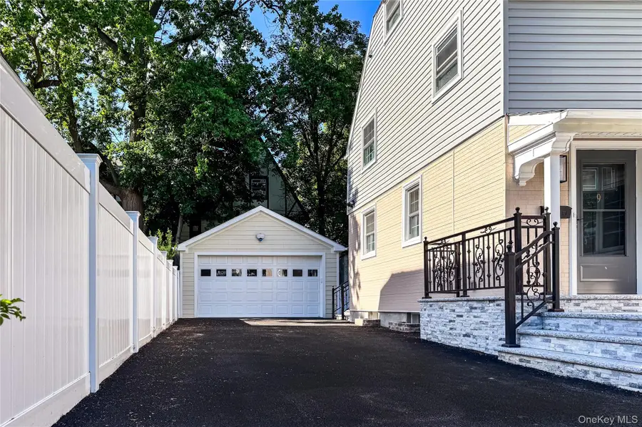 9 Watkins Place, New Rochelle, NY 10801 - #2