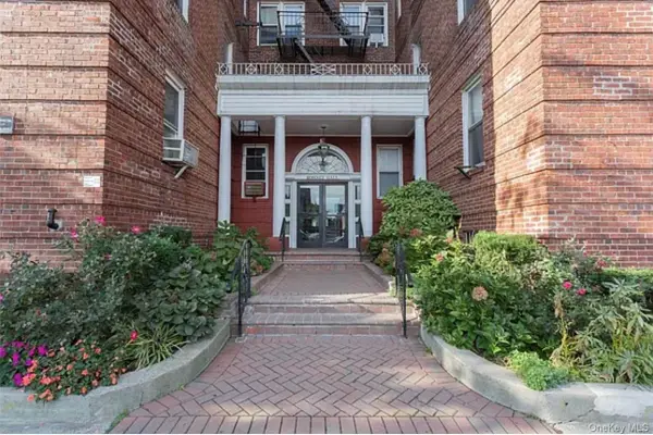 114-20 Queens Boulevard #E9, Forest Hills, NY 11375