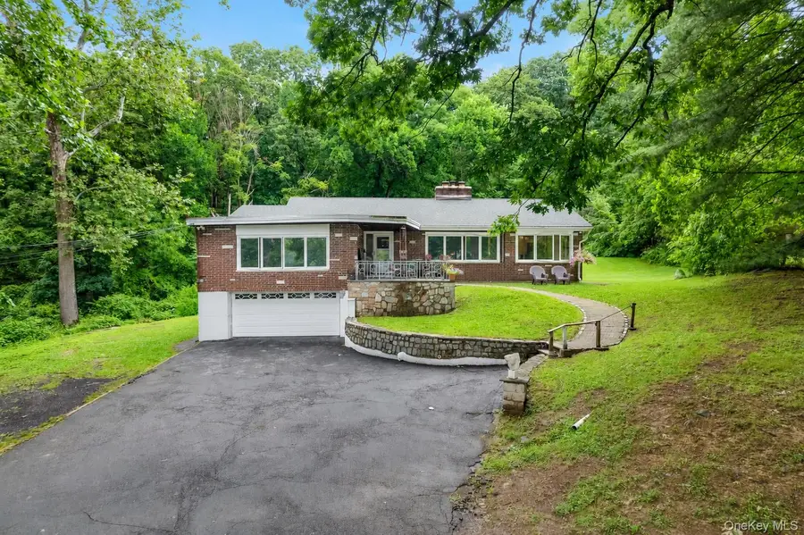 142 Westchester Avenue, Buchanan, NY 10511 - #3