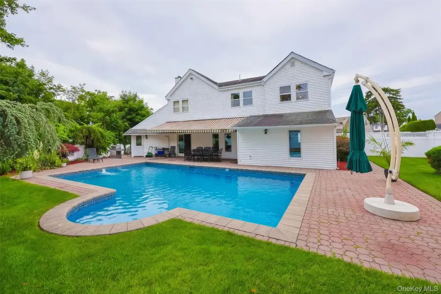 79 Constellation Road, Levittown, NY 11756 - #3