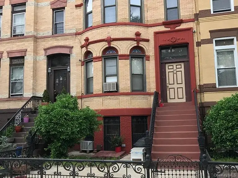 341 Gates, Brooklyn, NY 11216 - #1