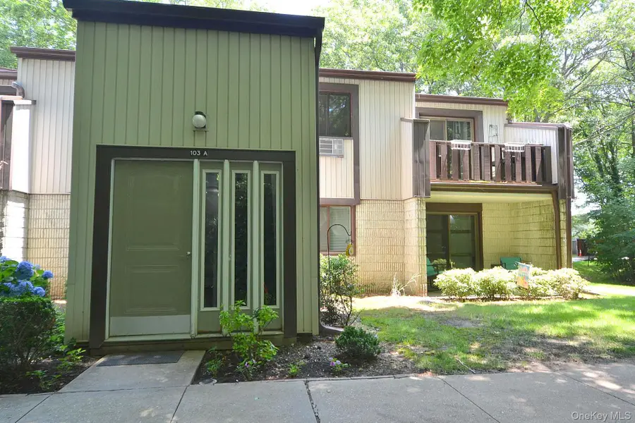 103 Richmond Boulevard #2A, Ronkonkoma, NY 11779 - #2