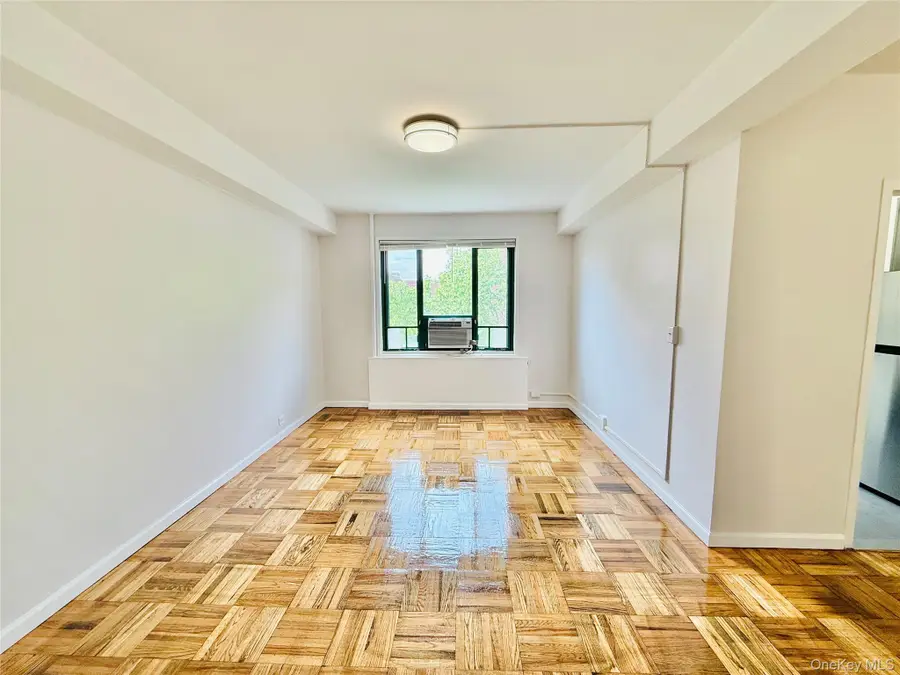 1680 Metropolitan #6D, Bronx, NY 10462 - #3