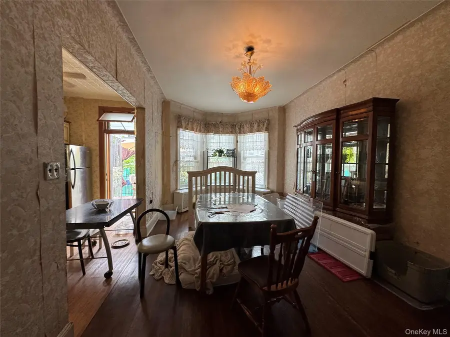 6130 Linden Street, Ridgewood, NY 11385 - #3