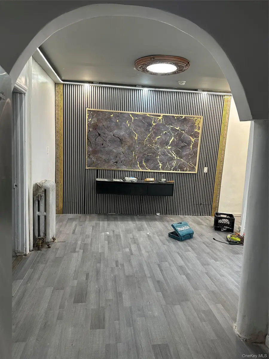 591 Van Nest Avenue, Bronx, NY 10460 - #2