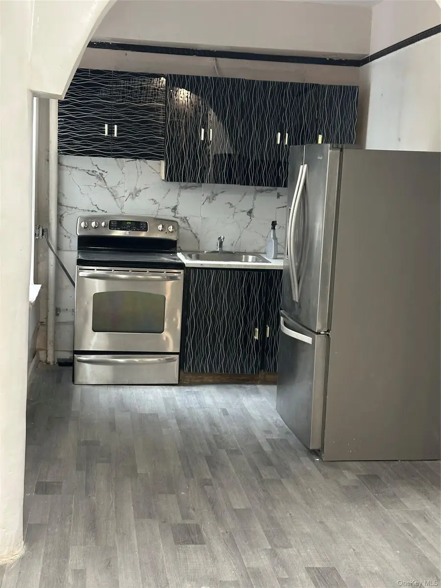 591 Van Nest Avenue, Bronx, NY 10460 - #3