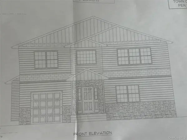 1837 Dogwood Lane, Seaford, NY 11783