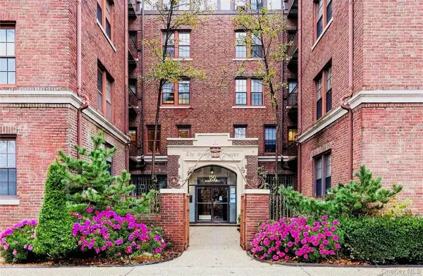 150 Burns Street #5F, Forest Hills, NY 11375