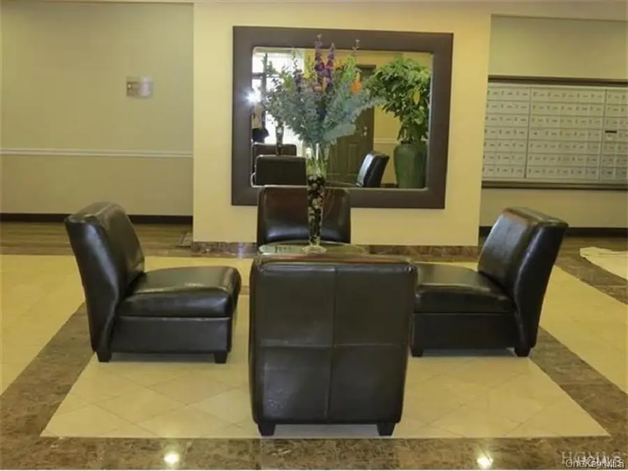 100 New Roc City Place #415, New Rochelle, NY 10801 - #3