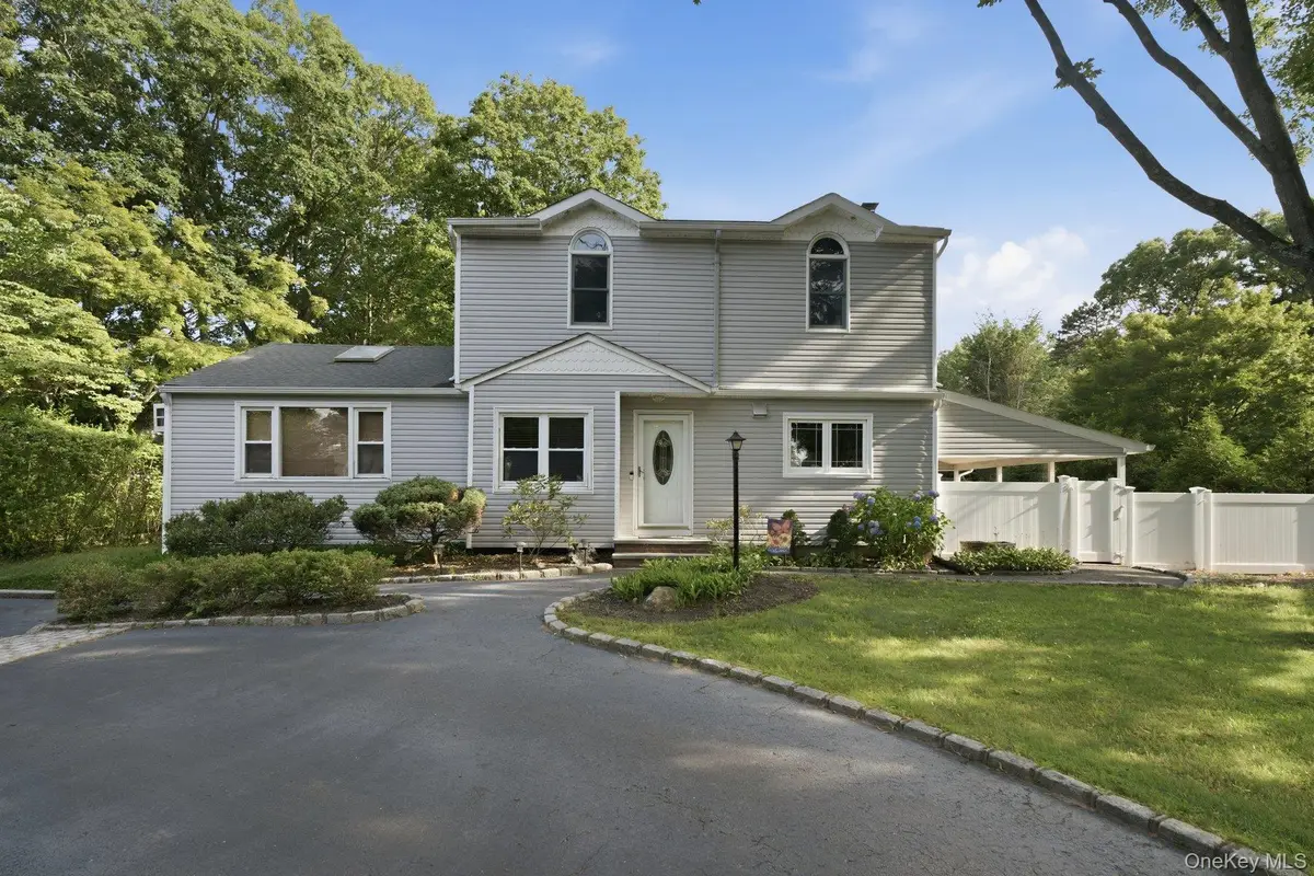 830 Terry Road, Hauppauge, NY 11788 - #1