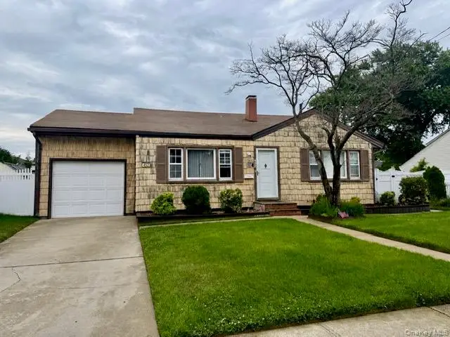 452 N Monroe Avenue, Lindenhurst, NY 11757 - #1