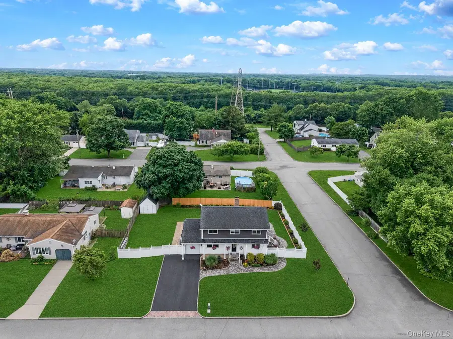 62 Oneida Avenue, South Setauket, NY 11720 - #3