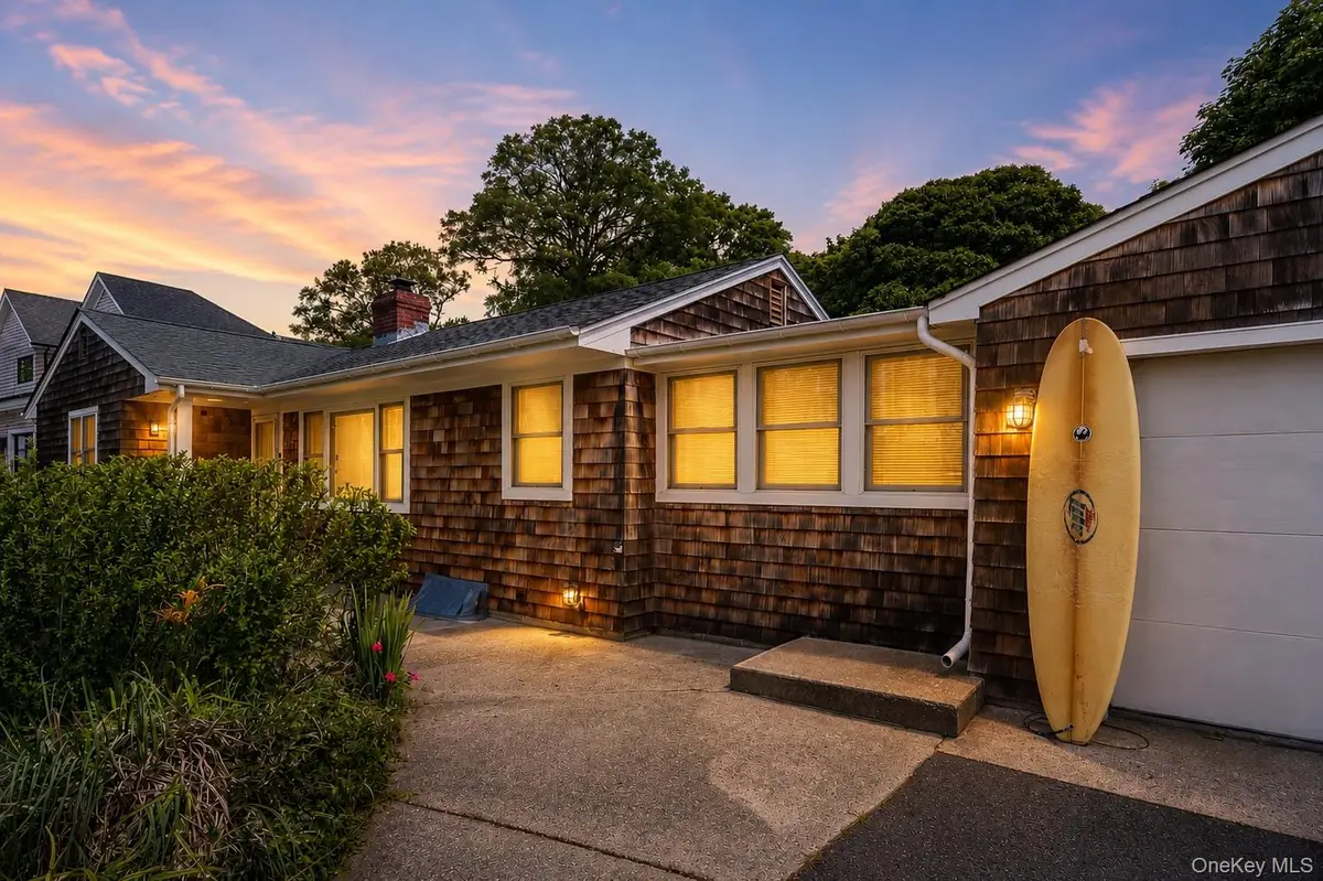 27 Side Avenue, East Quogue, NY 11942 - #1