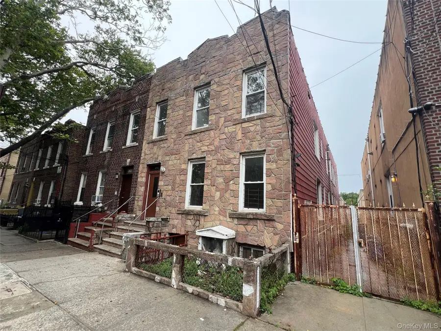 1314 Stratford Avenue, Bronx, NY 10472 - #2
