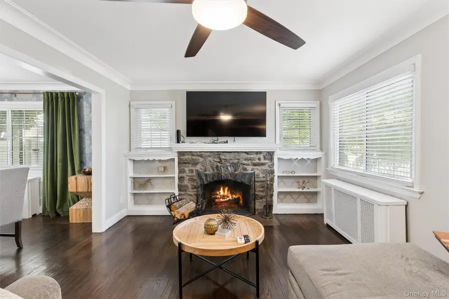 20 Beverly Parkway, Freeport, NY 11520 - #2