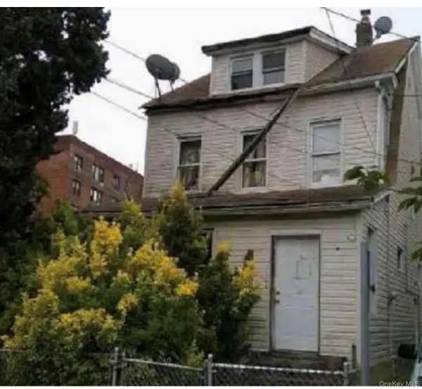 10850 171st Place, Jamaica, NY 11433