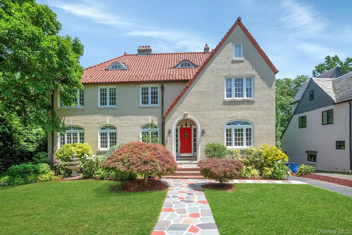 514 Esplanade, Pelham, NY 10803 - #1