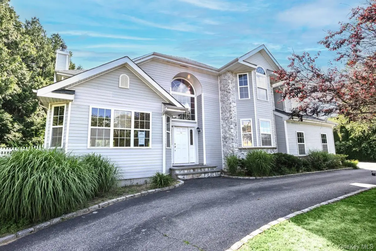 72 Sweetgum Lane, Miller Place, NY 11764 - #1