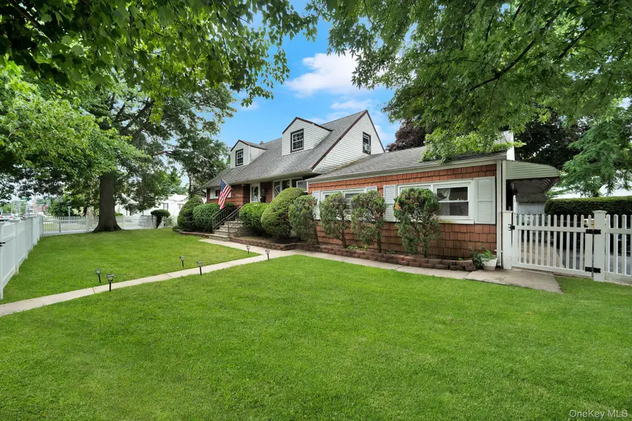 1582 Bellmore Road, North Bellmore, NY 11710 - #2