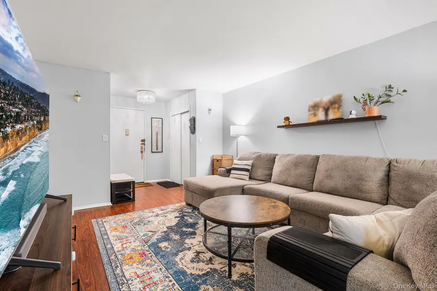 2241 Palmer Avenue #3E, New Rochelle, NY 10801 - #3