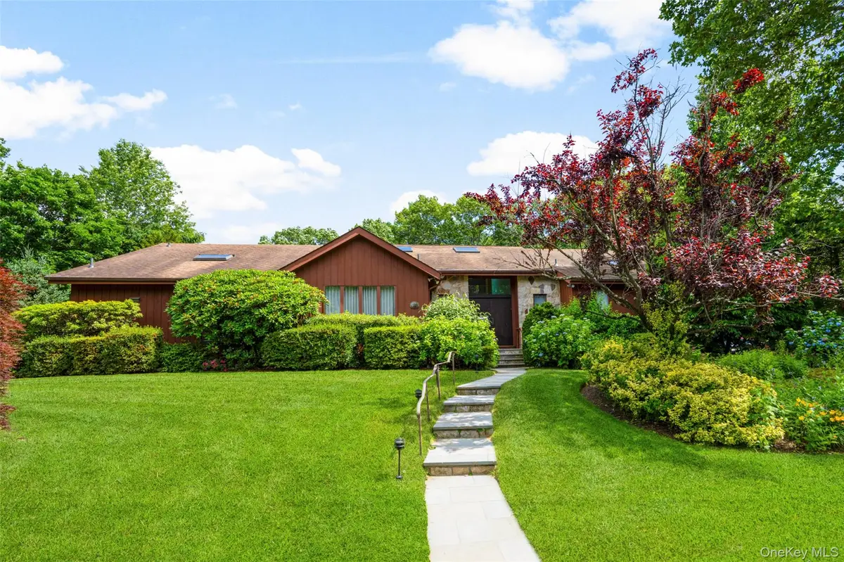 132 Barton Road, White Plains, NY 10605 - #1