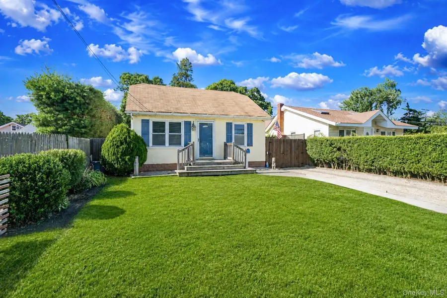 7 Inca Drive, Bay Shore, NY 11706 - #2