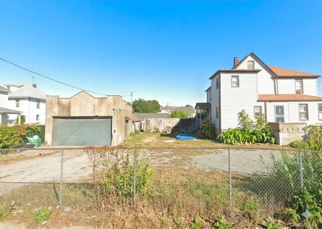 111 Wahl Avenue, Inwood, NY 11096 - #1