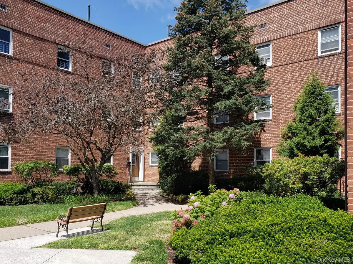 330 S Broadway #D9, Tarrytown, NY 10591 - #1