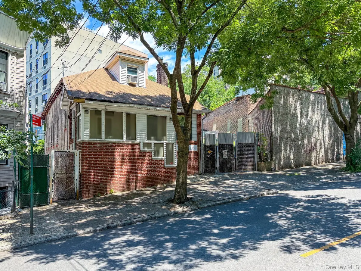 191 W 168th Street, Bronx, NY 10452 - #1