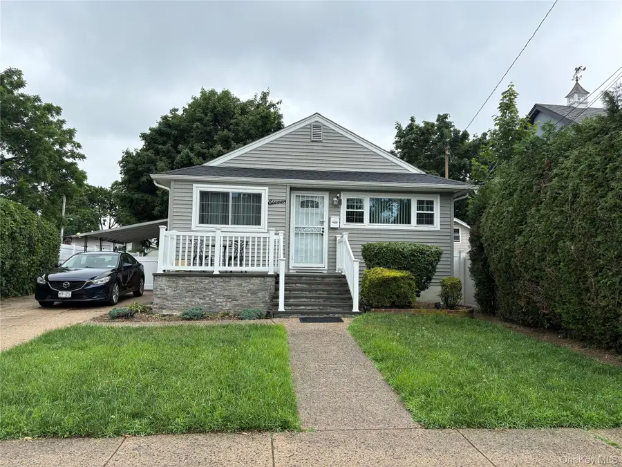 11 Madison Avenue, Roosevelt, NY 11575 - #2