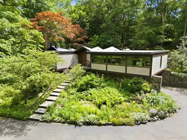 670 Long Hill Road W, Briarcliff Manor, NY 10510