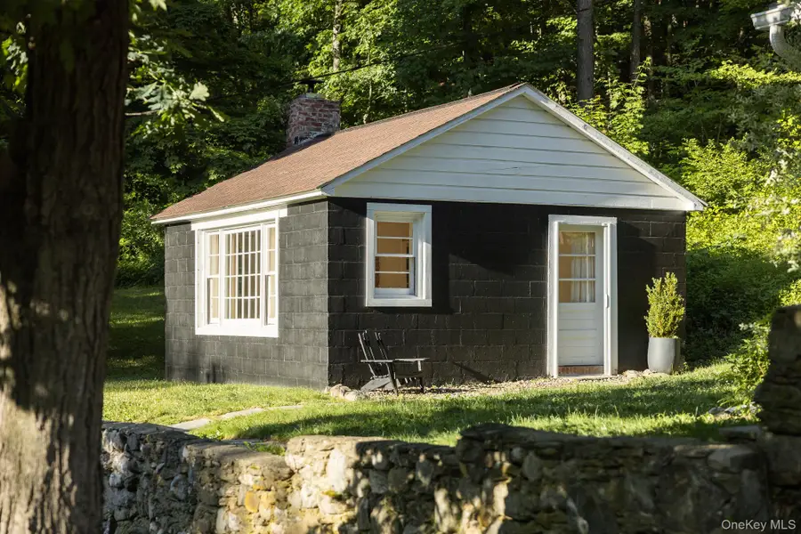 2846 Route 82, Pleasant Valley, NY 12569 - #2