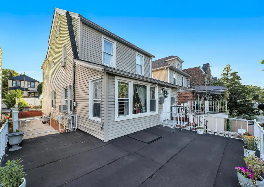 1651 Hering Avenue, Bronx, NY 10461 - #3