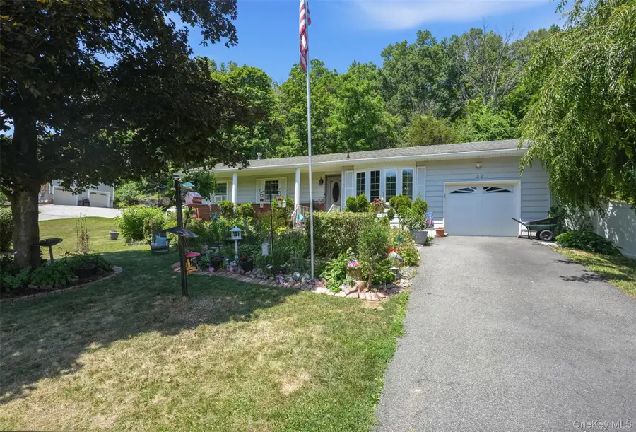 31 Park Hill Drive, Hopewell Junction, NY 12533 - #2