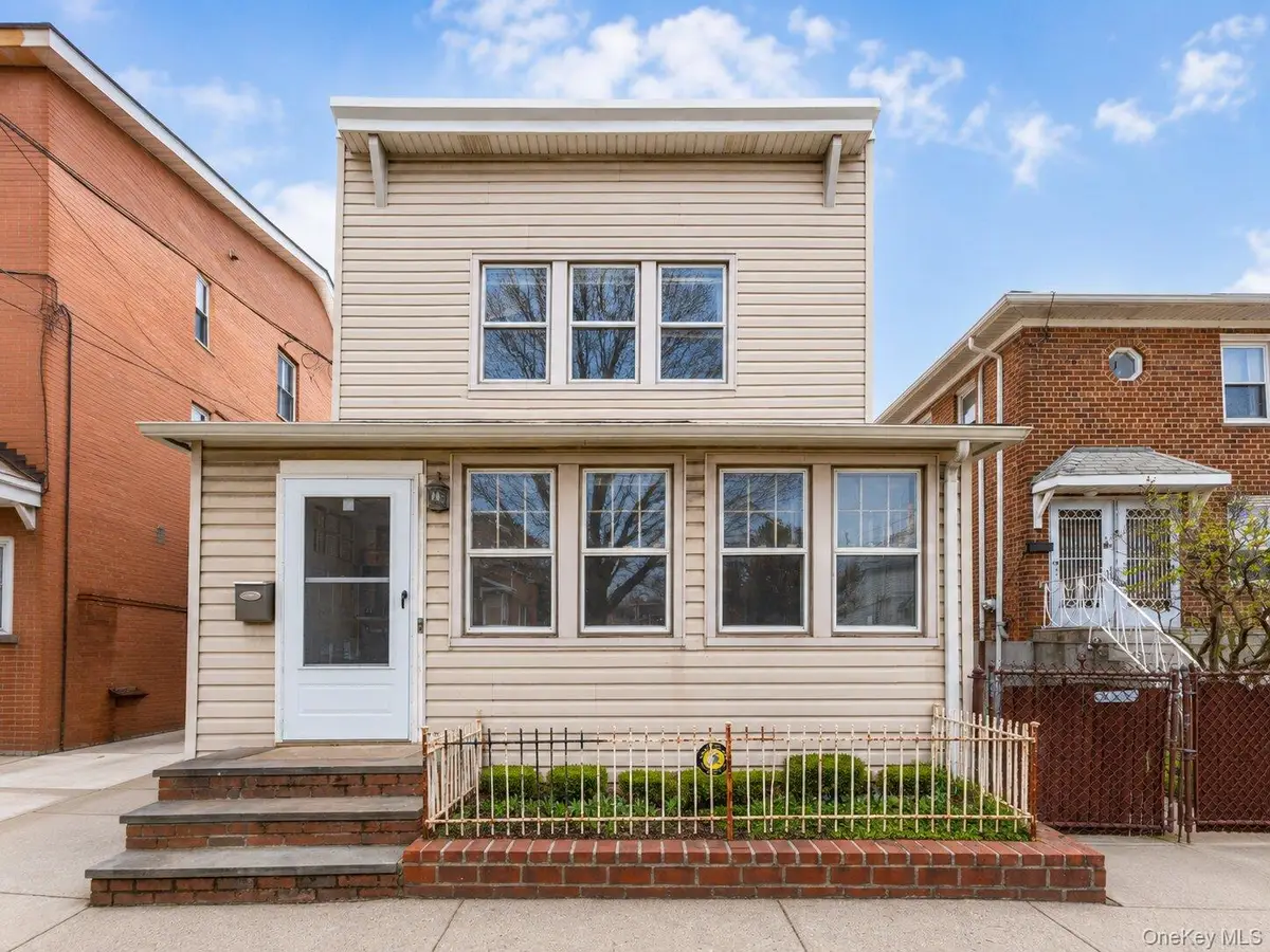 61-17B 165th Street, Fresh Meadows, NY 11365 - #1